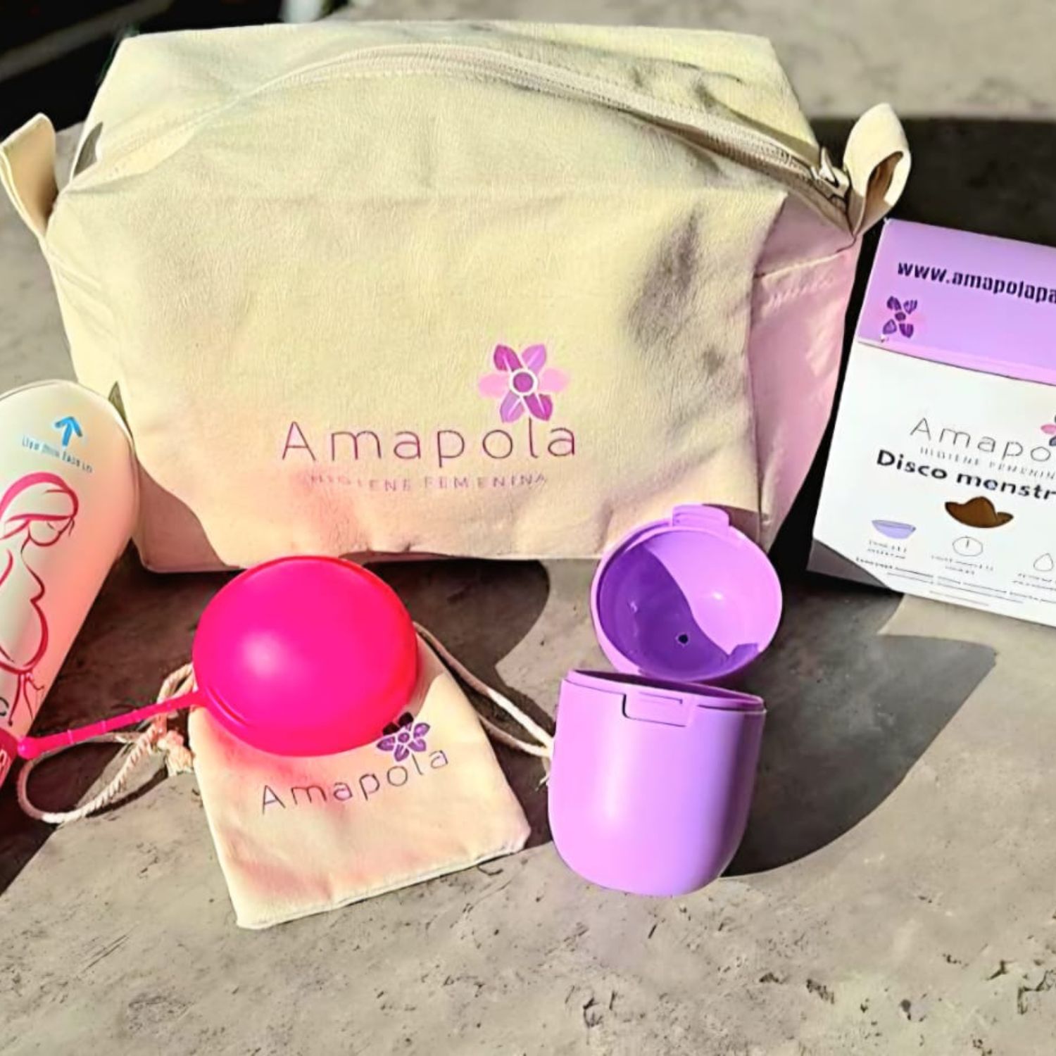 Disco menstrual Amapola con hilo de silicona grado medico